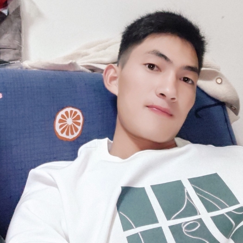 小袁的第二张照片--禄劝认干亲服务网